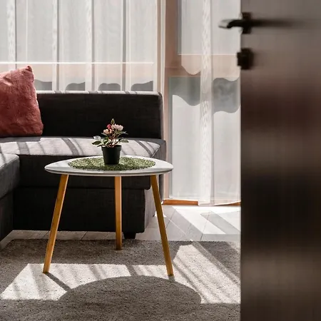 Guest Asenevtsi Center Appartement *