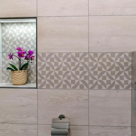 Guest Asenevtsi Center